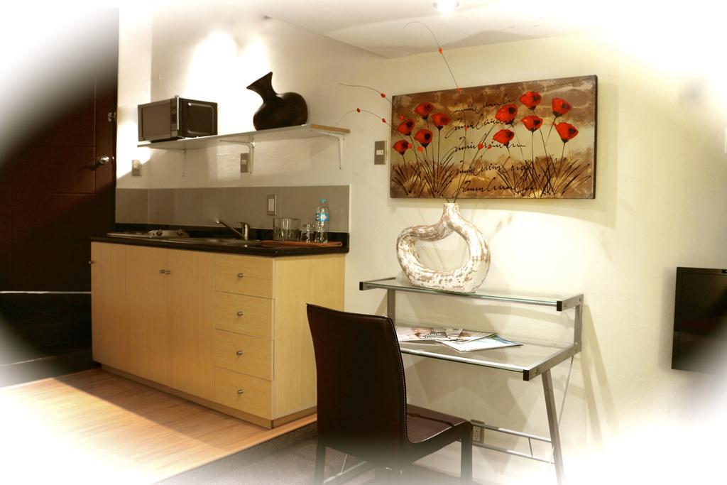 Aztic Hotel And Executive Suites Mexico City Phòng bức ảnh